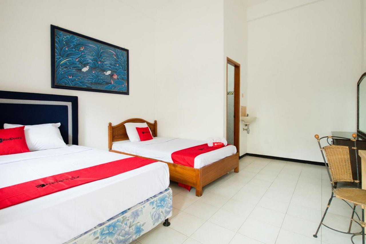 Reddoorz Syariah Near Gor Ken Arok Hotel Malang Luaran gambar